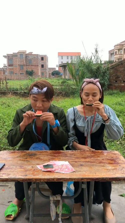 吃瓜比赛大叔,一场别开生面的趣味盛宴