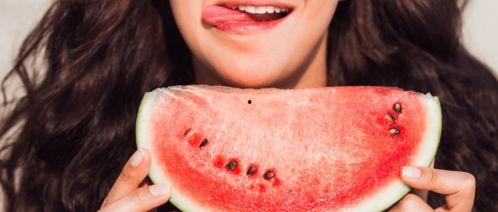 热衷吃瓜小说,揭秘热门小说中的神秘瓜界风云